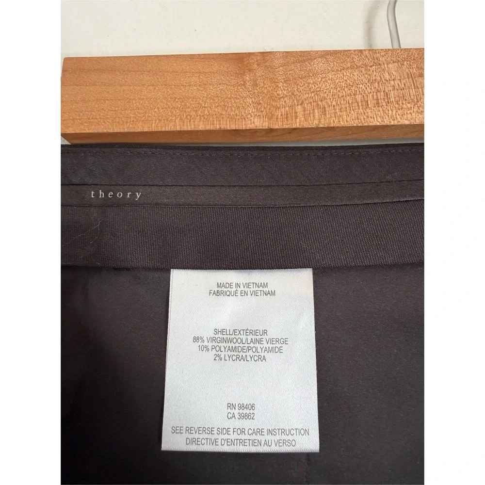 Theory Virgin Wool Item Cropped Trouser Pants in Black - Picture 7 of 8
